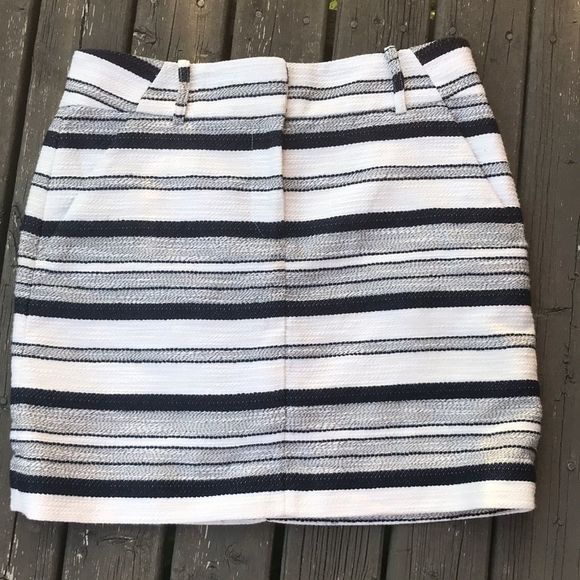 LOFT Textured White Navy Striped A-Line Skirt - Picture 2 of 10